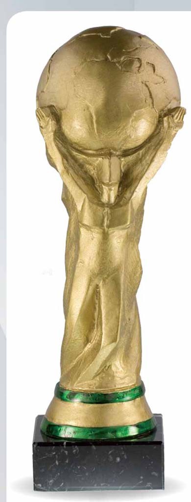 trofeo resina futbol 20 cm.