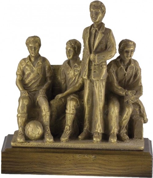 TROFEO RESINA FUTBOL BANQUILLO 21 cm.