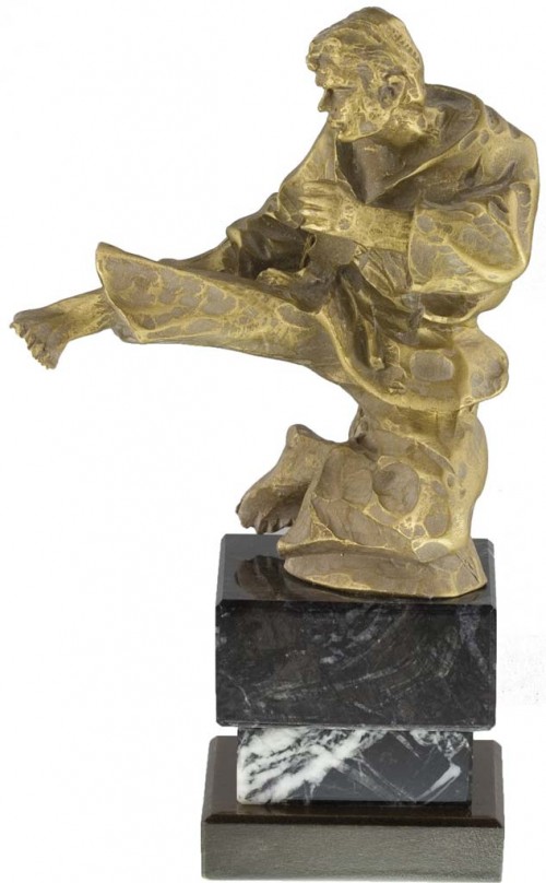TROFEO RESINA KARATE 17 cm.