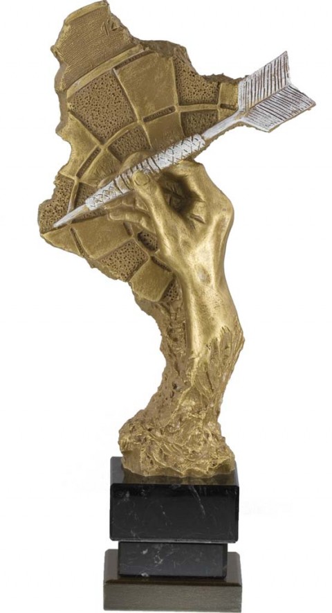 trofeo resina dardos 27 cm.