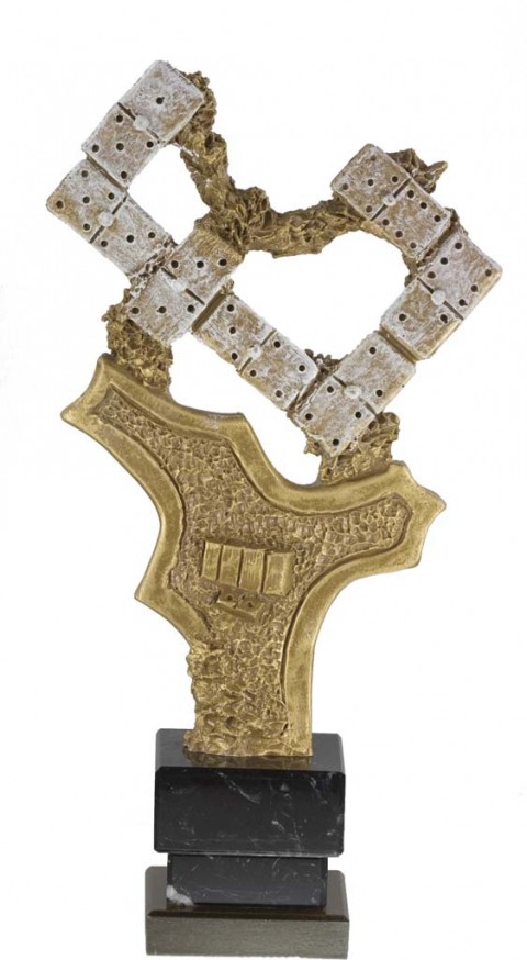 trofeo resina domino 28 cm.