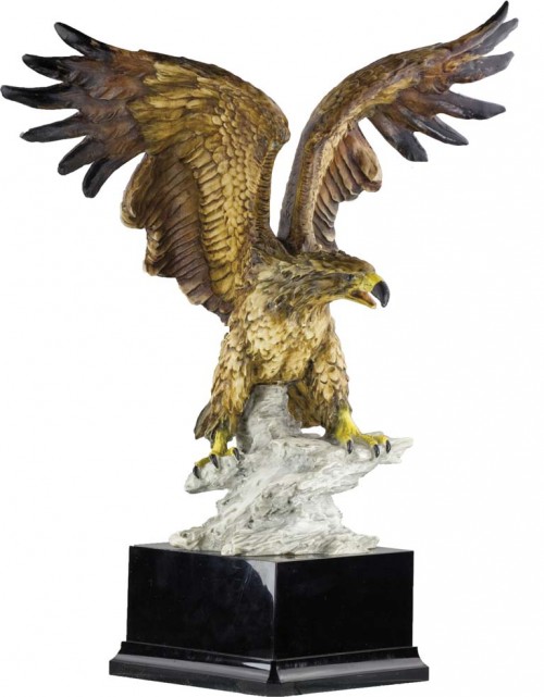 TROFEO RESINA AGUILA 47 cm.