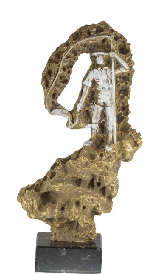 trofeo resina pesca 27 cm.