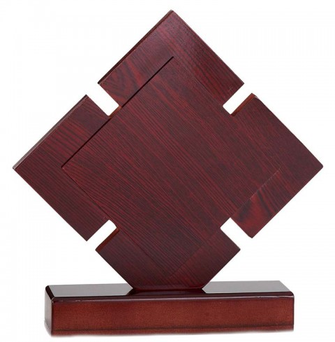 (217)  trofeo madera 