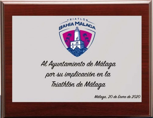 (131) PLACA DE HOMENAJE MADERA PREMIUM 