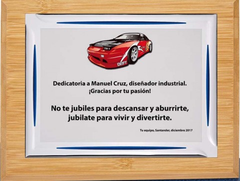 (140) placa de homenaje madera bambu 
