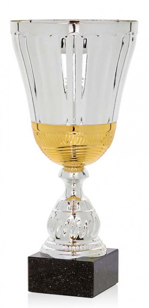 (83)  copa prestige 