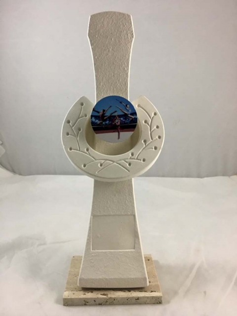 escultura con apliques varios deportes